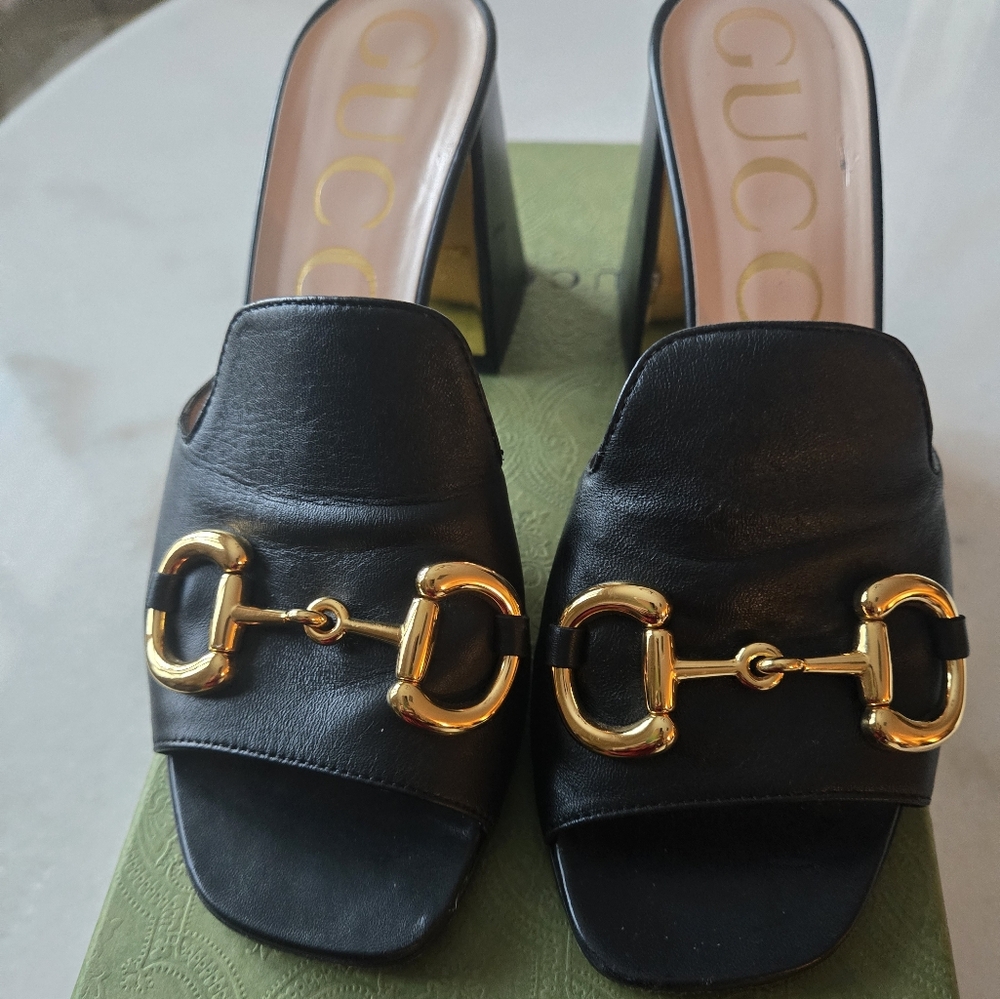Gucci Black Leather Horsebit Sandals